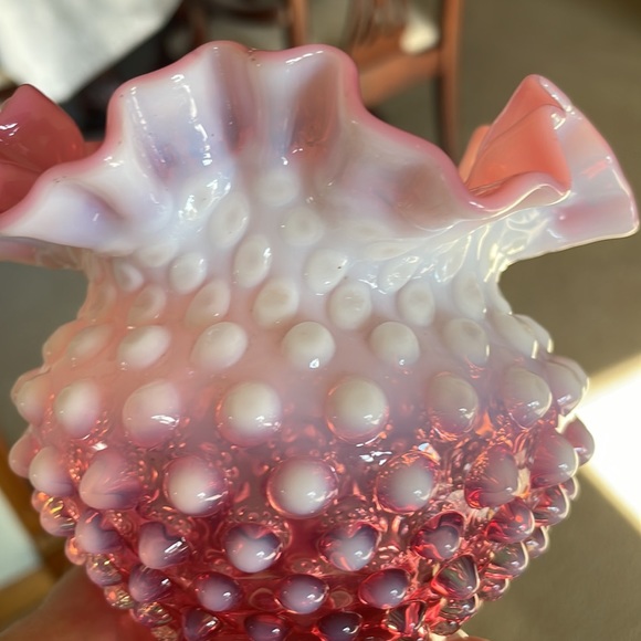 Fenton Cranberry hobnail opalescent 4.5 inch vase. - Picture 11 of 11